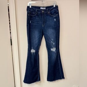 KanCan: Women's Solange High Rise Distressed Flare, Raw Hem, Size 11/29